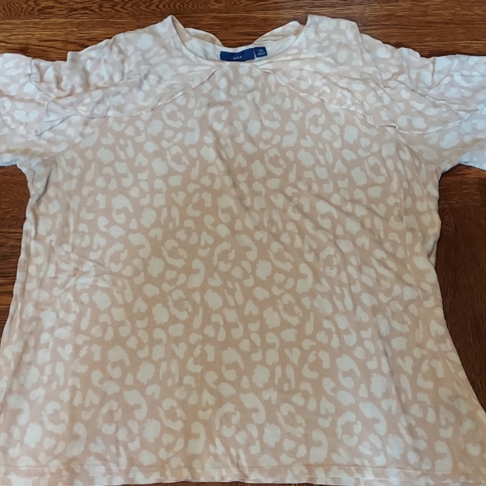 APT.9 Pink Shirt